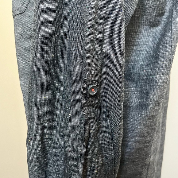 NWT Salute Women’s Long Sleeve Button Up Large - Picture 3 of 7